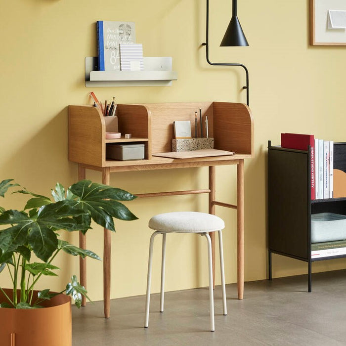 Biroul de acasă: amplasare, dotare și decorare