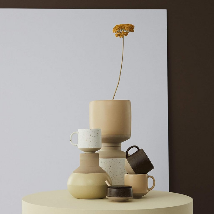 Cana Hagi cu pete decorative