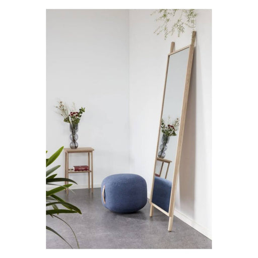 Decoratiuni - Oglinda De Podea Cu Rama Din Stejar HUBSCH