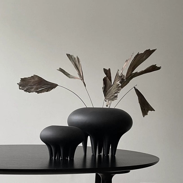 Vaza Medusa Neagra Mare din Ceramica 101 COPENHAGEN