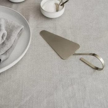 Spatula din Alama pentru Tort Ferm Living 