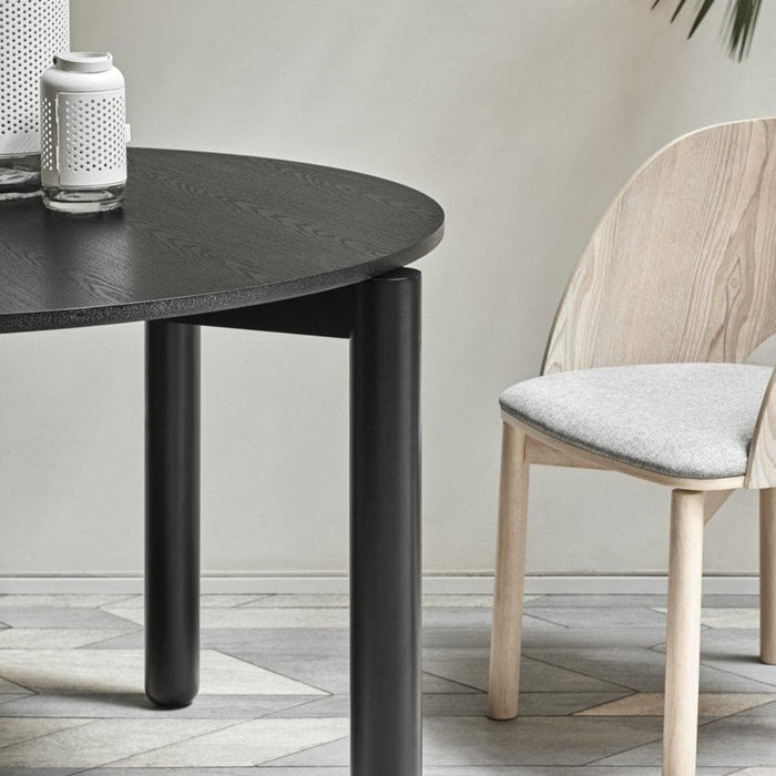 Masa Dining Rotunda ATLAS Neagra din Lemn si MDF 120 cm TEULAT