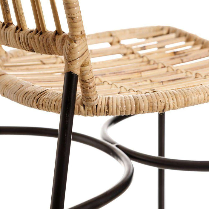 Scaun cu Spatar Rotund din Ratan Ixia